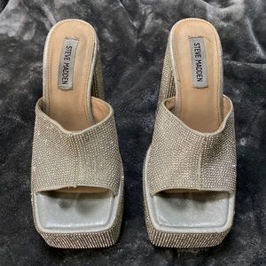 STEVE MADDEN full rhinestone platform sandal